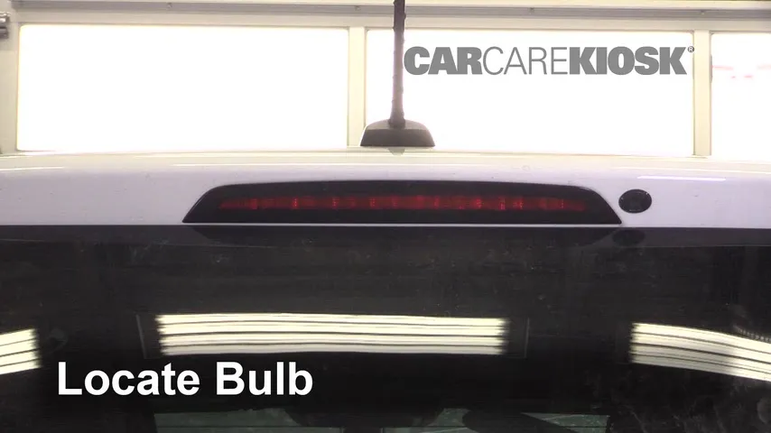 2018 GMC Acadia SLT 3.6L V6 Lights Center Brake Light (replace bulb)